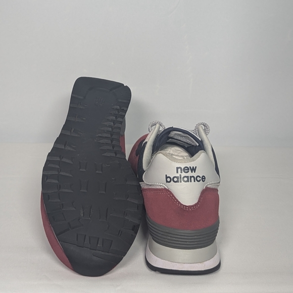 NEW New Balance Mens 574 V2 Evergreen Suede Sneaker sz 11 burgundy/grey - Picture 4 of 4